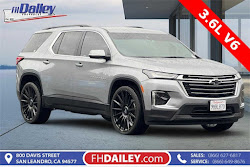 2023 Chevrolet Traverse LT