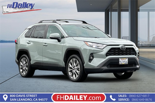 2023 Toyota RAV4 XLE Premium