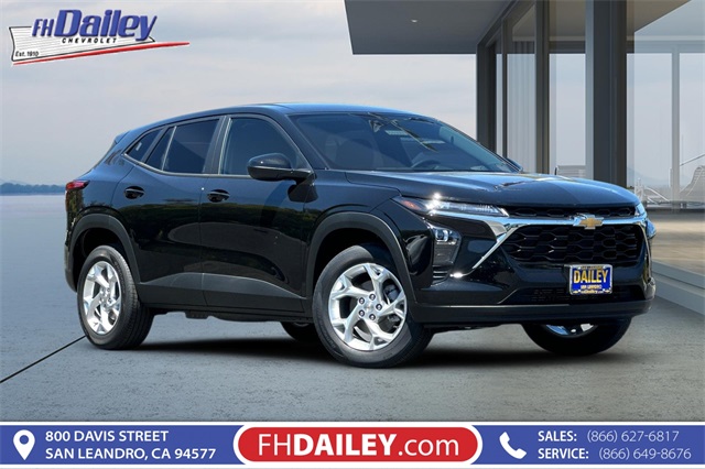 2025 Chevrolet Trax LS