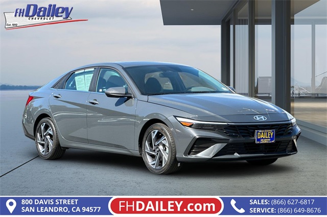 2025 Hyundai Elantra SEL Convenience